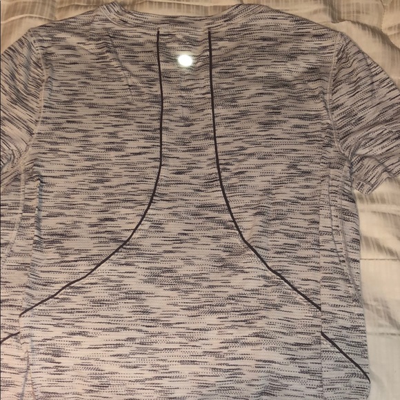 LULULEMON BUNDLE - Picture 3 of 7